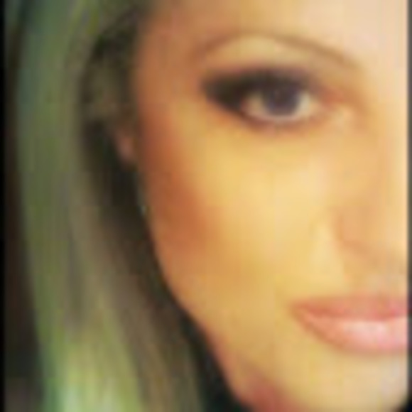 Meet your Posher, Keti - Picture 1 of 1